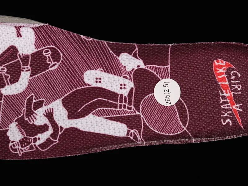 All categories Nk SB Dunk Series Nk SB Dunk Low low-top sneakers Skate Like a Girl x Nk SB Dunk Low joint model SB smashed backboard fashion casual sneakers DX4589-600
